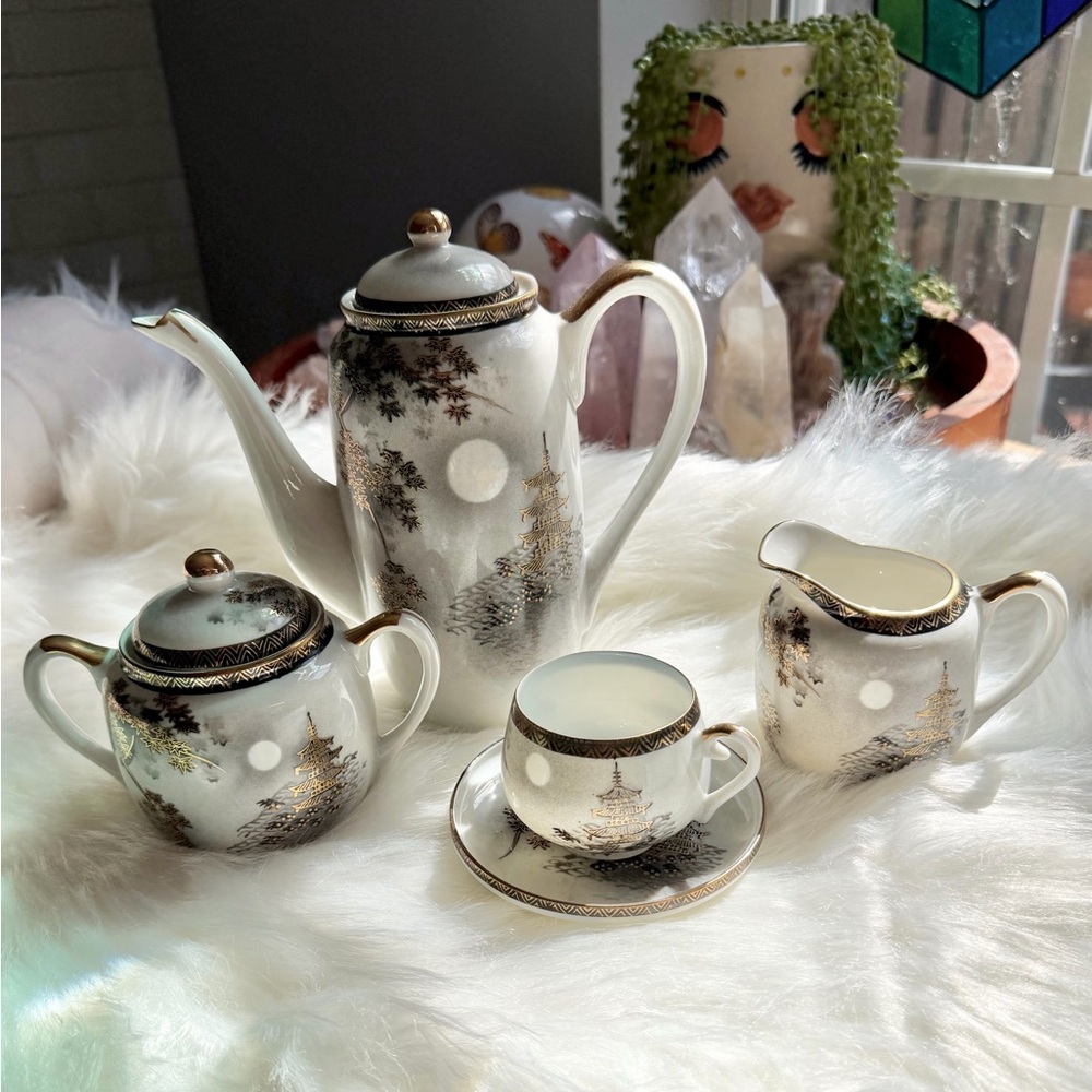 RARE Kutani HandPainted Tea Set- fine porcelain with geisha lithophane